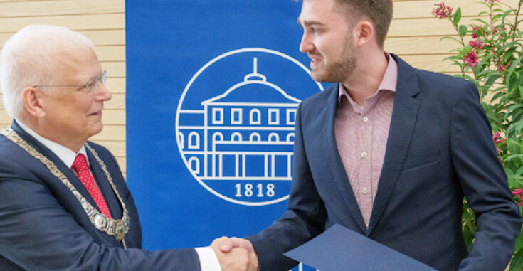 Specialized Support: Scholarships for STEM, Arts, and Humanities Majors